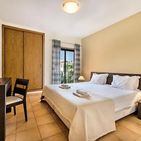 Lejlighedshotel Estrela Da 4*