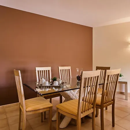 Apart-hotel Estrela Da 4*