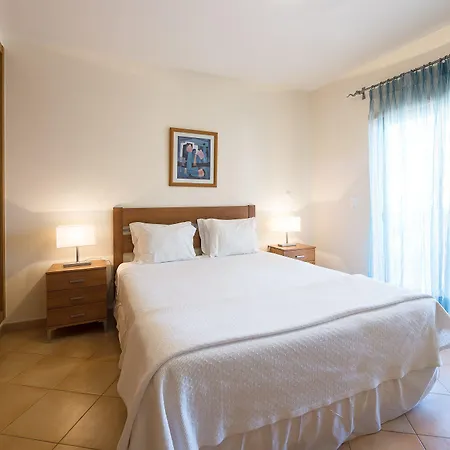 Hotel apartamentowy Estrela Da 4*