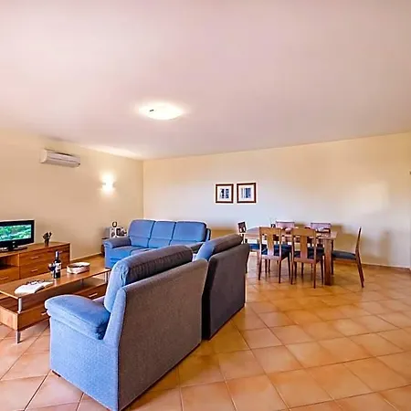 Hotel apartamentowy Estrela Da 4*