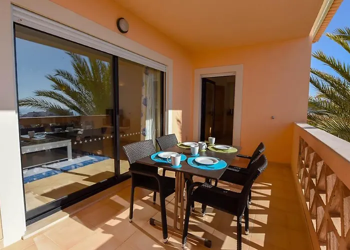 Aparthotel Estrela Da